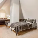 Villa Bergen. Historic Luxury Near The City Centre