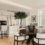 Villa Bergen. Historic Luxury Near The City Centre
