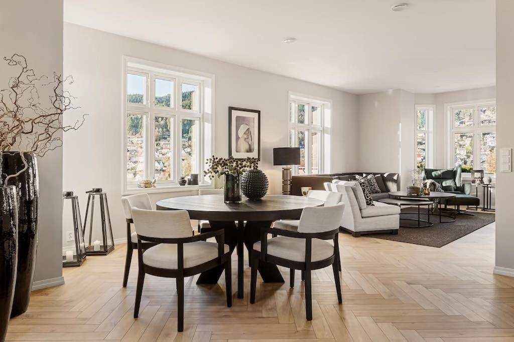 Bergen. Historic Luxury Near The Centre Pousada Bergen